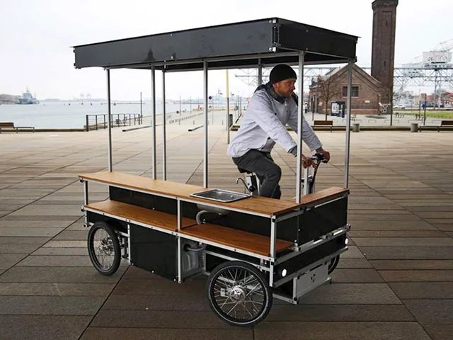XYZ CARGO TRUCK - Bar Bike